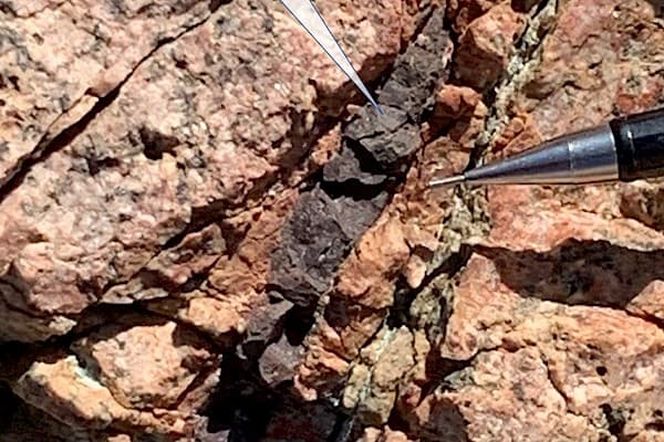 Hematite after pyrite - Mineral Mountain
